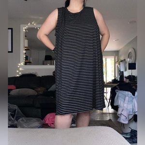 EVRI Womens 4x Black and White Swing Dress Extra Soft